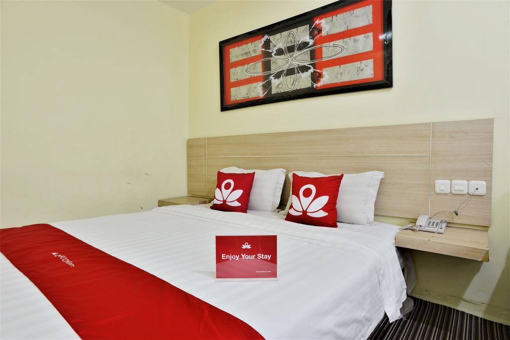Zen Rooms Rujia Pecenongan Джакарта Экстерьер фото