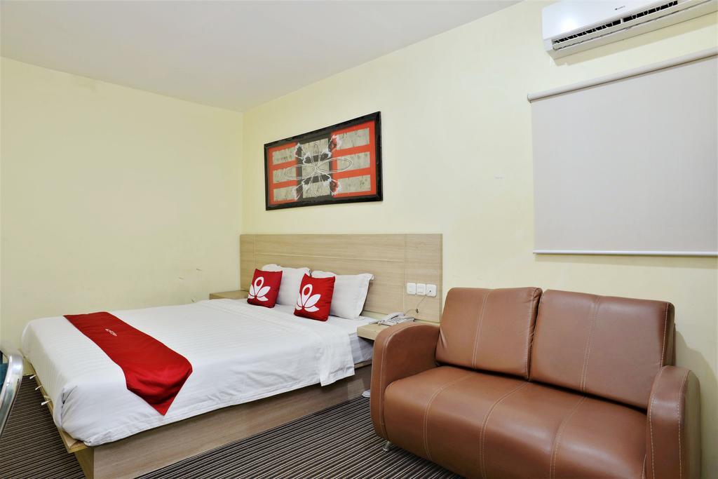 Zen Rooms Rujia Pecenongan Джакарта Экстерьер фото