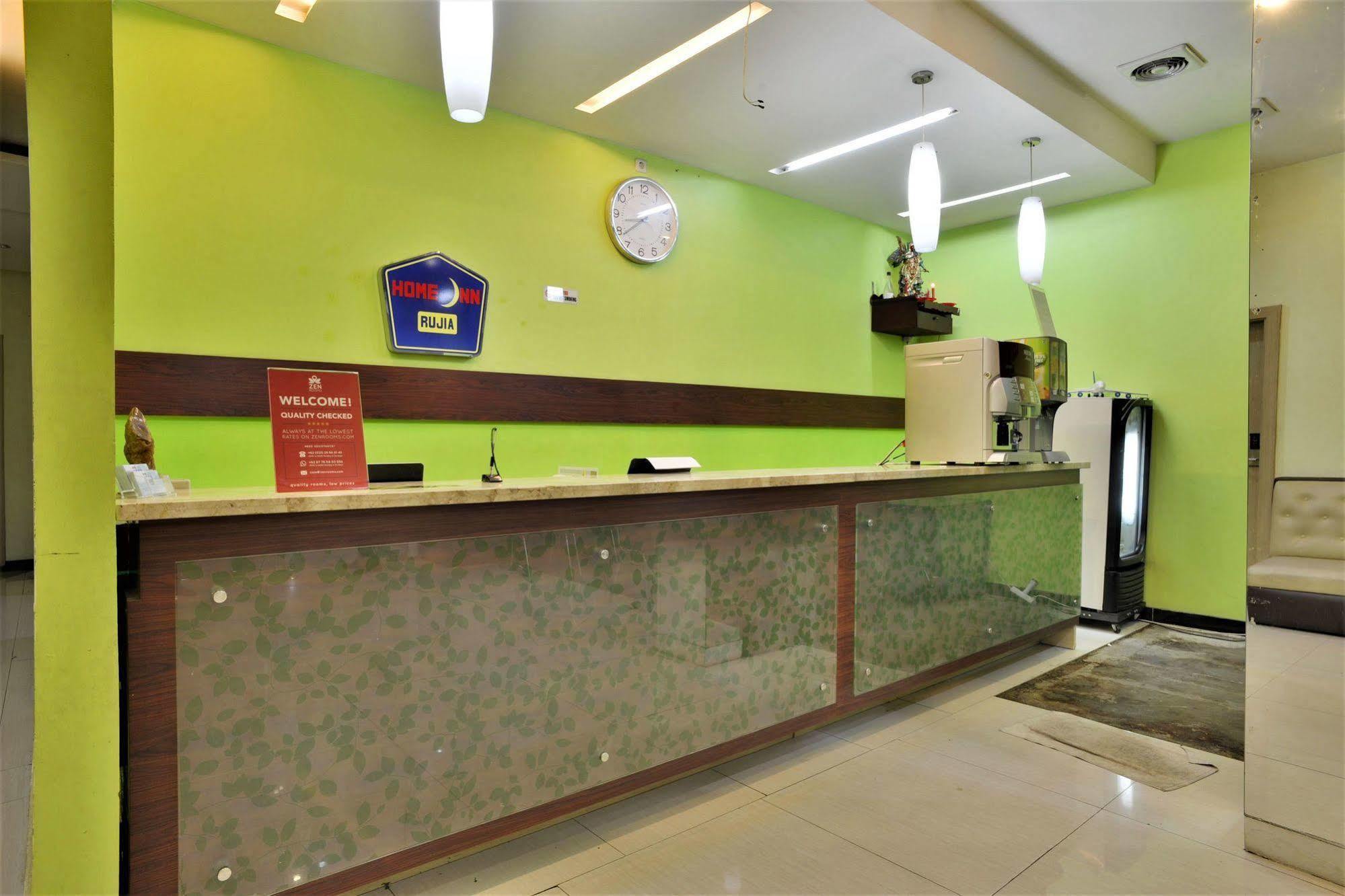 Zen Rooms Rujia Pecenongan Джакарта Экстерьер фото